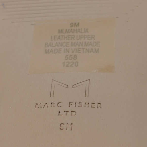 Marc Fisher LTD Yellow Sz 9 Roman Strappy Sandals Mahalia - Picture 7 of 8